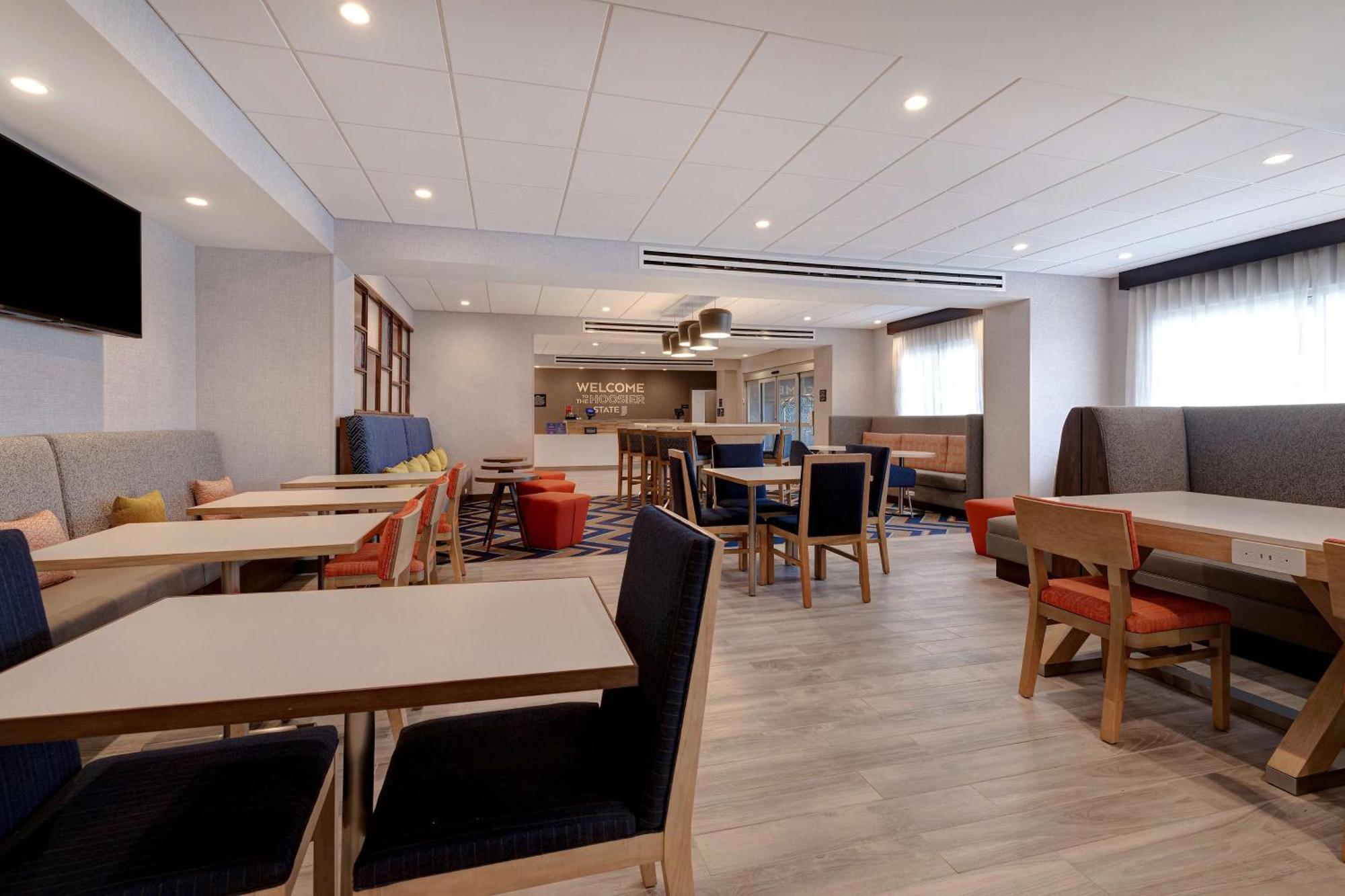 Hampton Inn Crown Point, In Luaran gambar