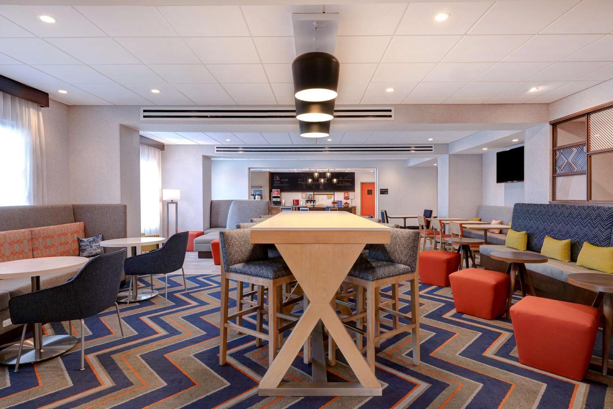 Hampton Inn Crown Point, In Luaran gambar